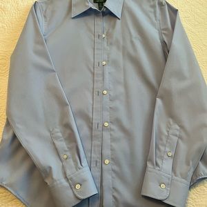 Ralph Lauren button up shirt. Never worn. Size medium.